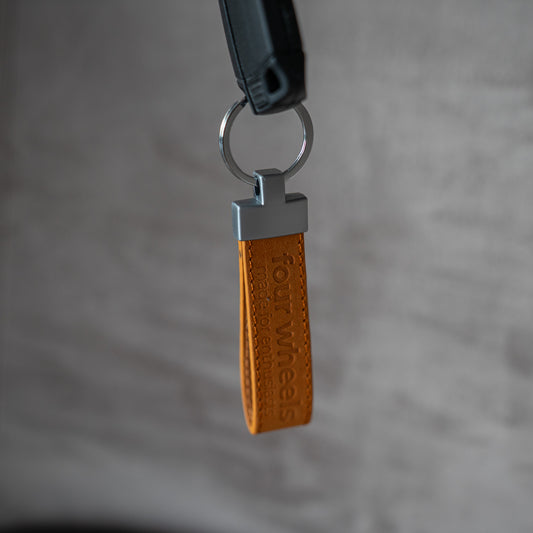 Schlüsselanhänger - four wheels